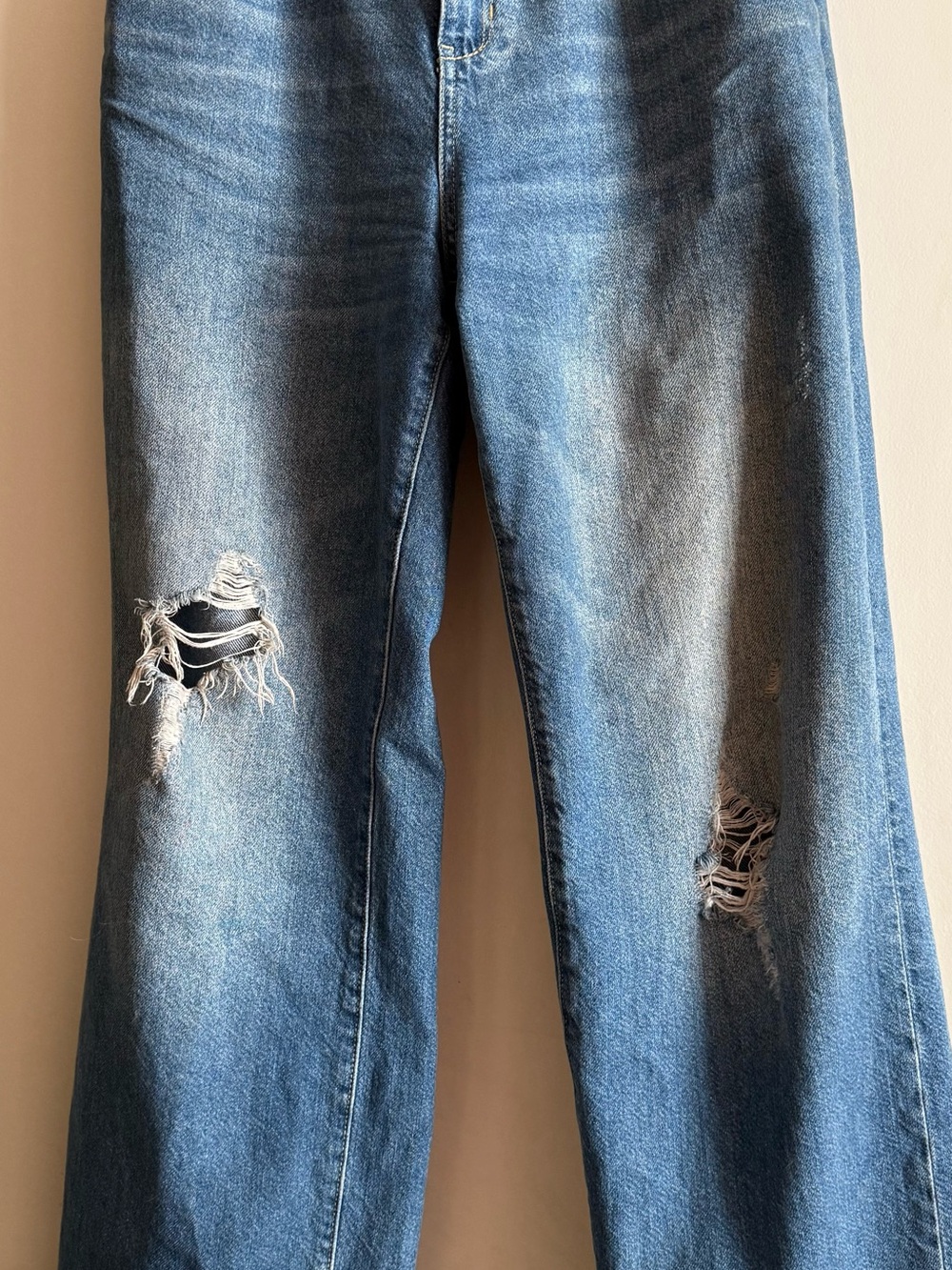 Pilcro Dark Blue Wide-Leg Joey jean sz 29 CLOSET CLEANOUT - Picture 5 of 5